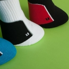 汗-吸収性材料が付いている環境友好的な綿のスポーツの足首のソックス