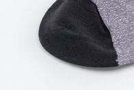 灰色/黒の縞が付いているSnnggingの抵抗のElastaneの綿の服のソックス